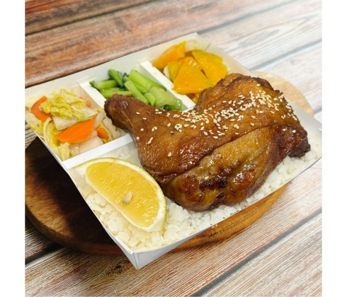 烤大雞腿飯